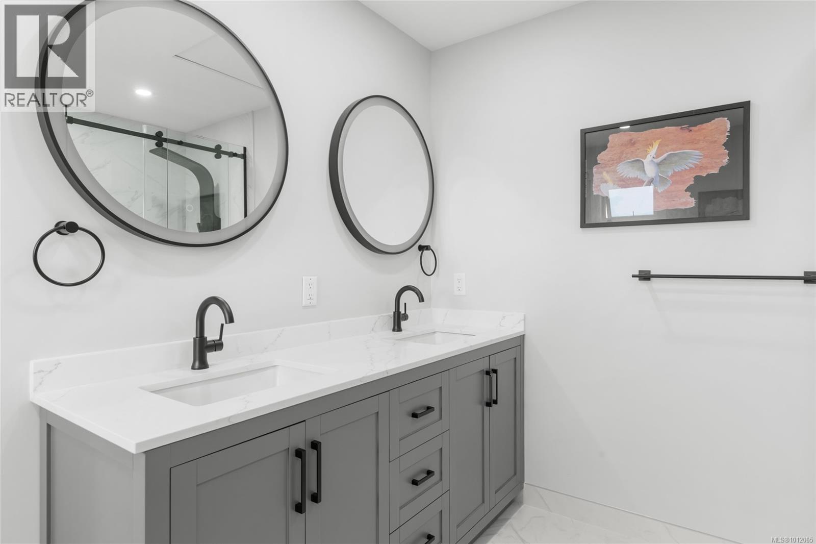 8870 Forest Park Dr, North Saanich