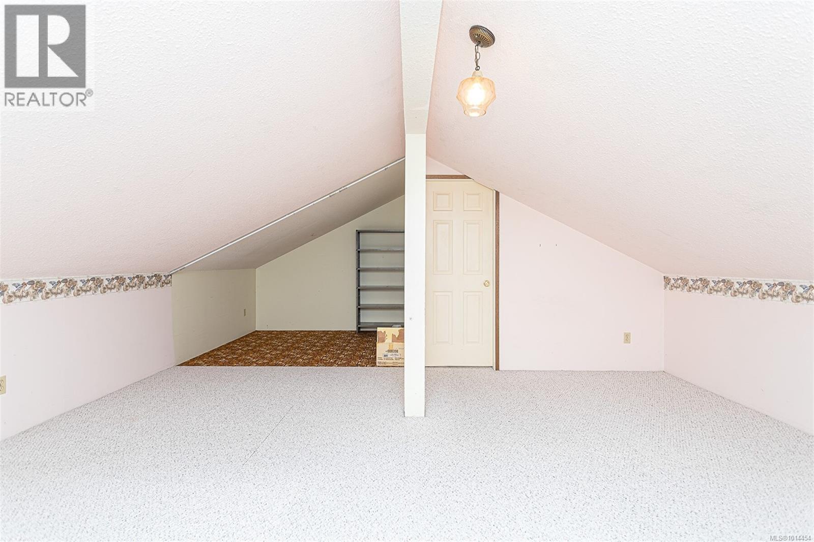 1048 Wood Duck Pl, Qualicum Beach