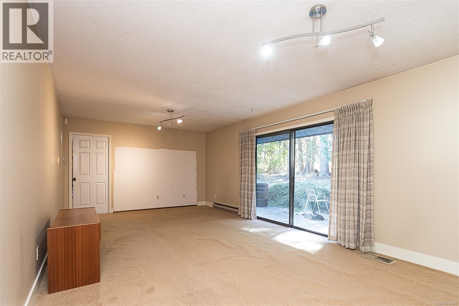 1048 Wood Duck Pl, Qualicum Beach