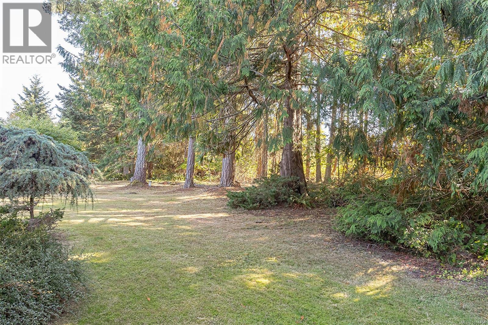 1048 Wood Duck Pl, Qualicum Beach