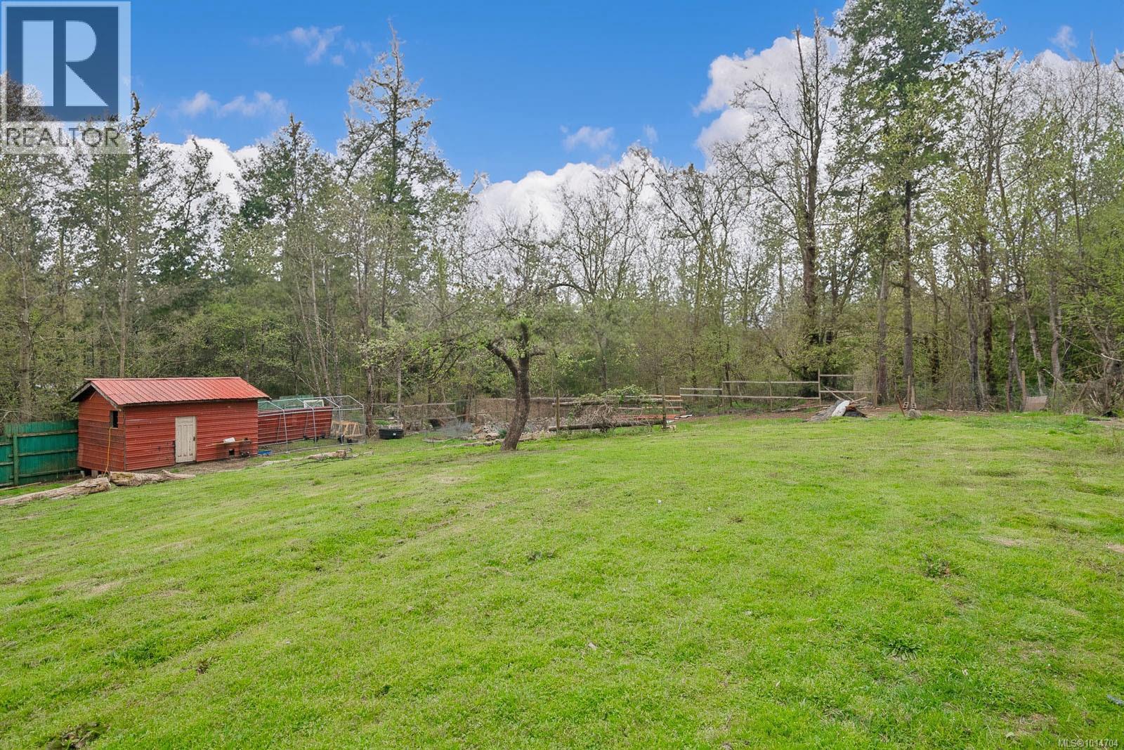 8590 Bland Rd, Port Alberni