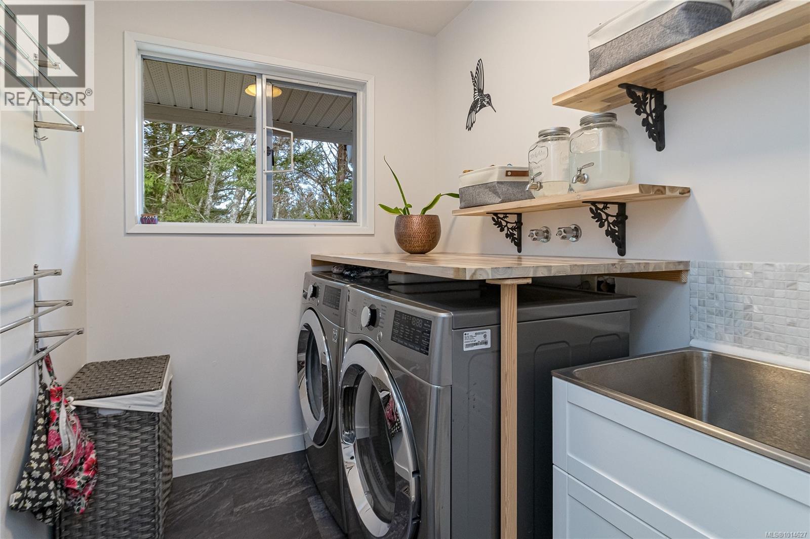  1526 Winslow Drive, Sooke