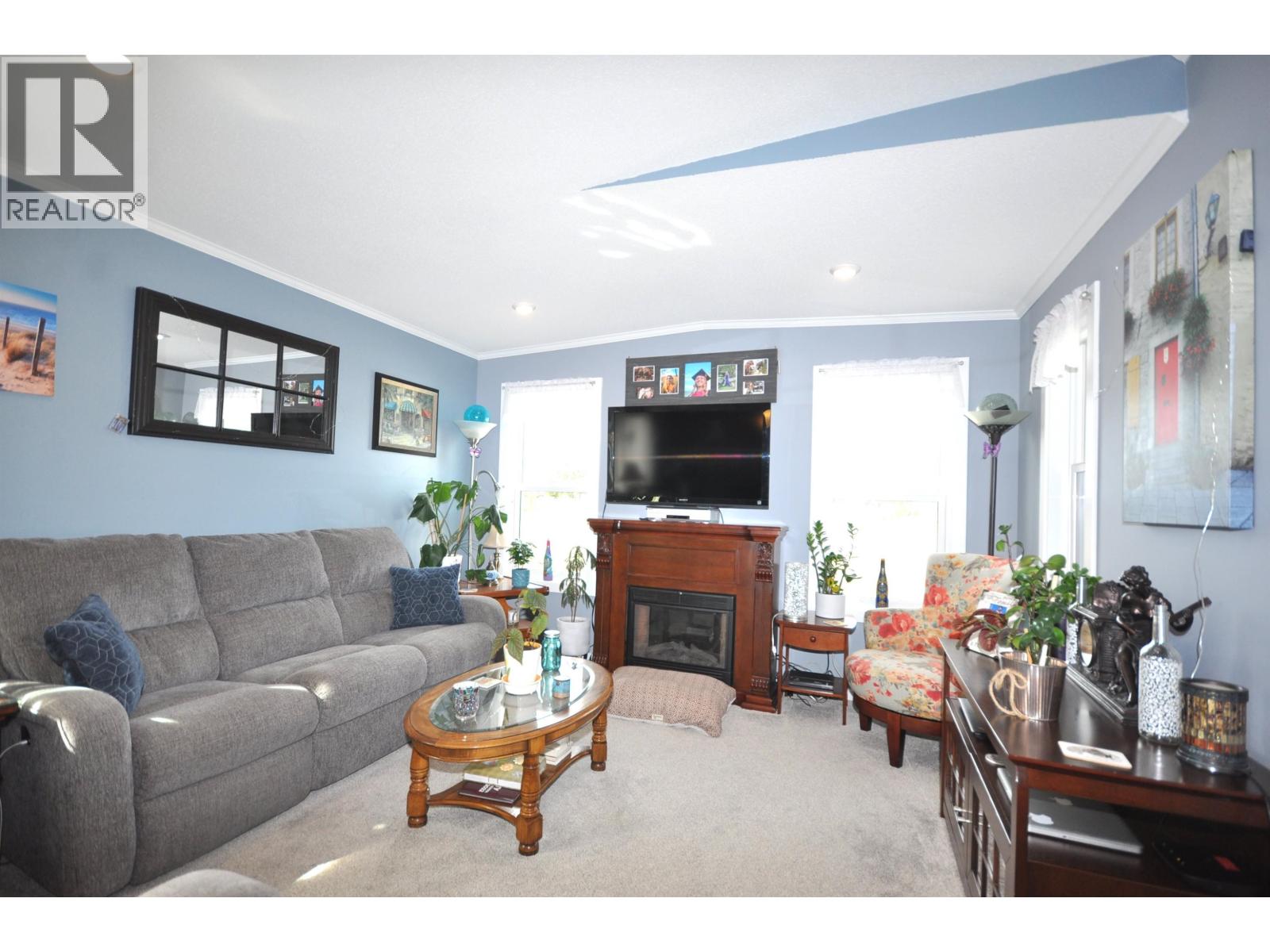 31 4072 LAC LA HACHE STATION ROAD - 10