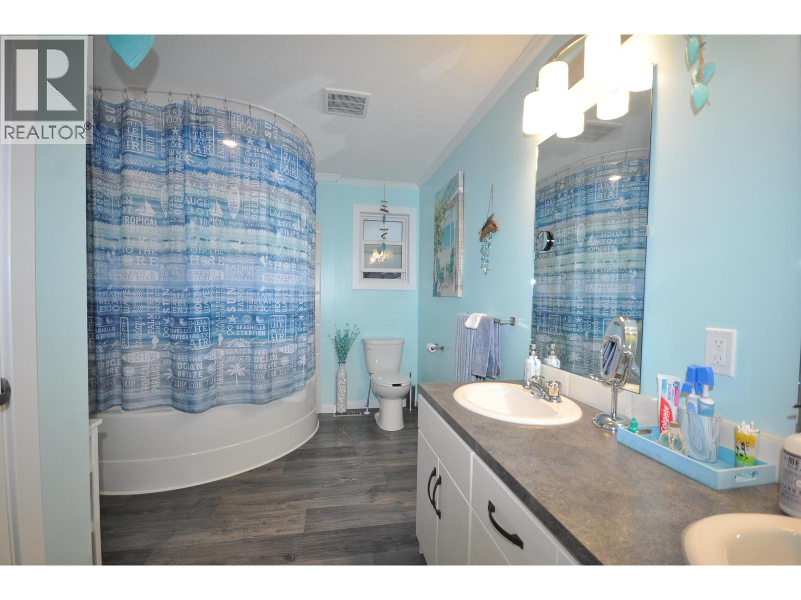 31 4072 LAC LA HACHE STATION ROAD - 24