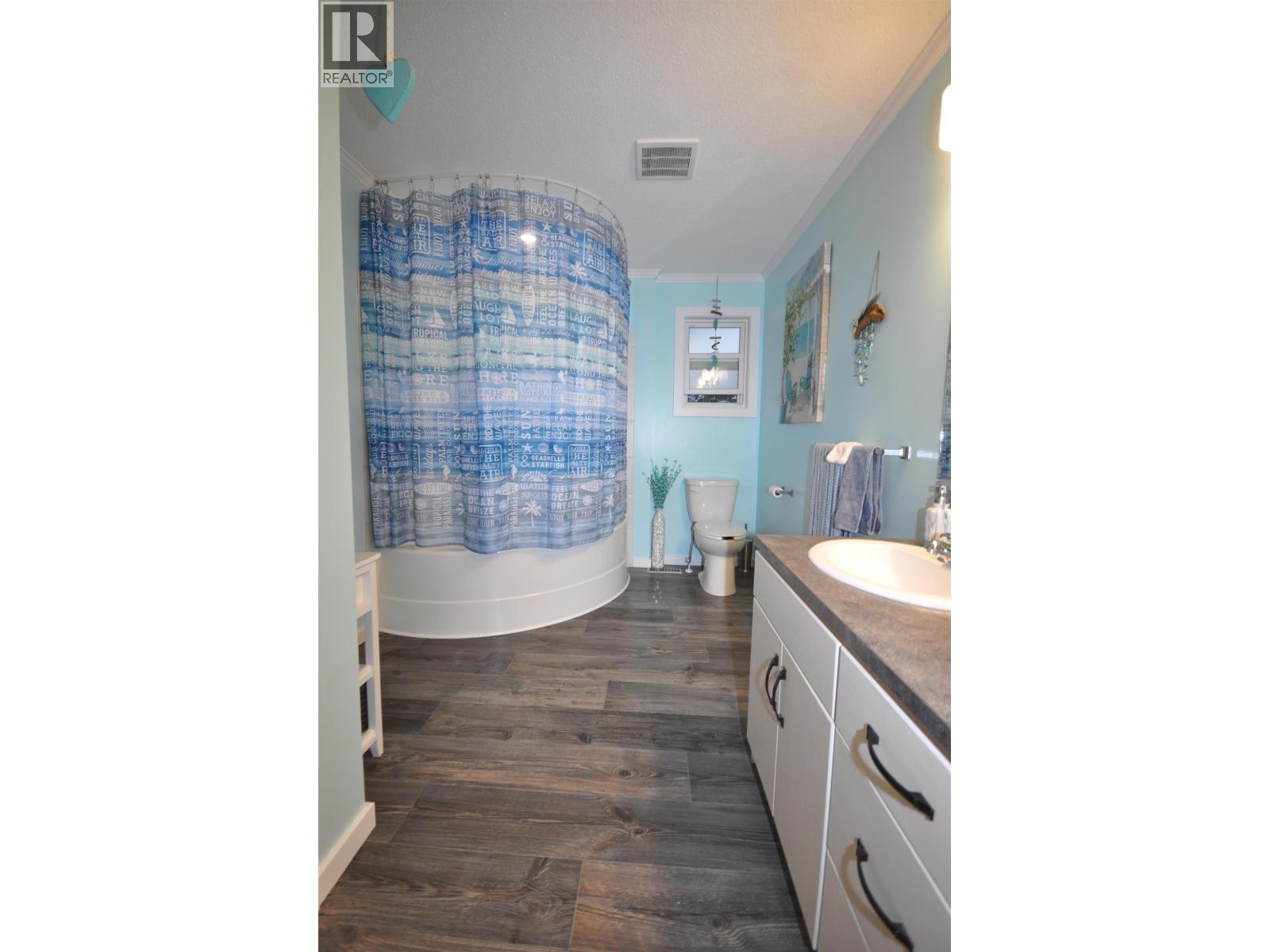 31 4072 LAC LA HACHE STATION ROAD - 26