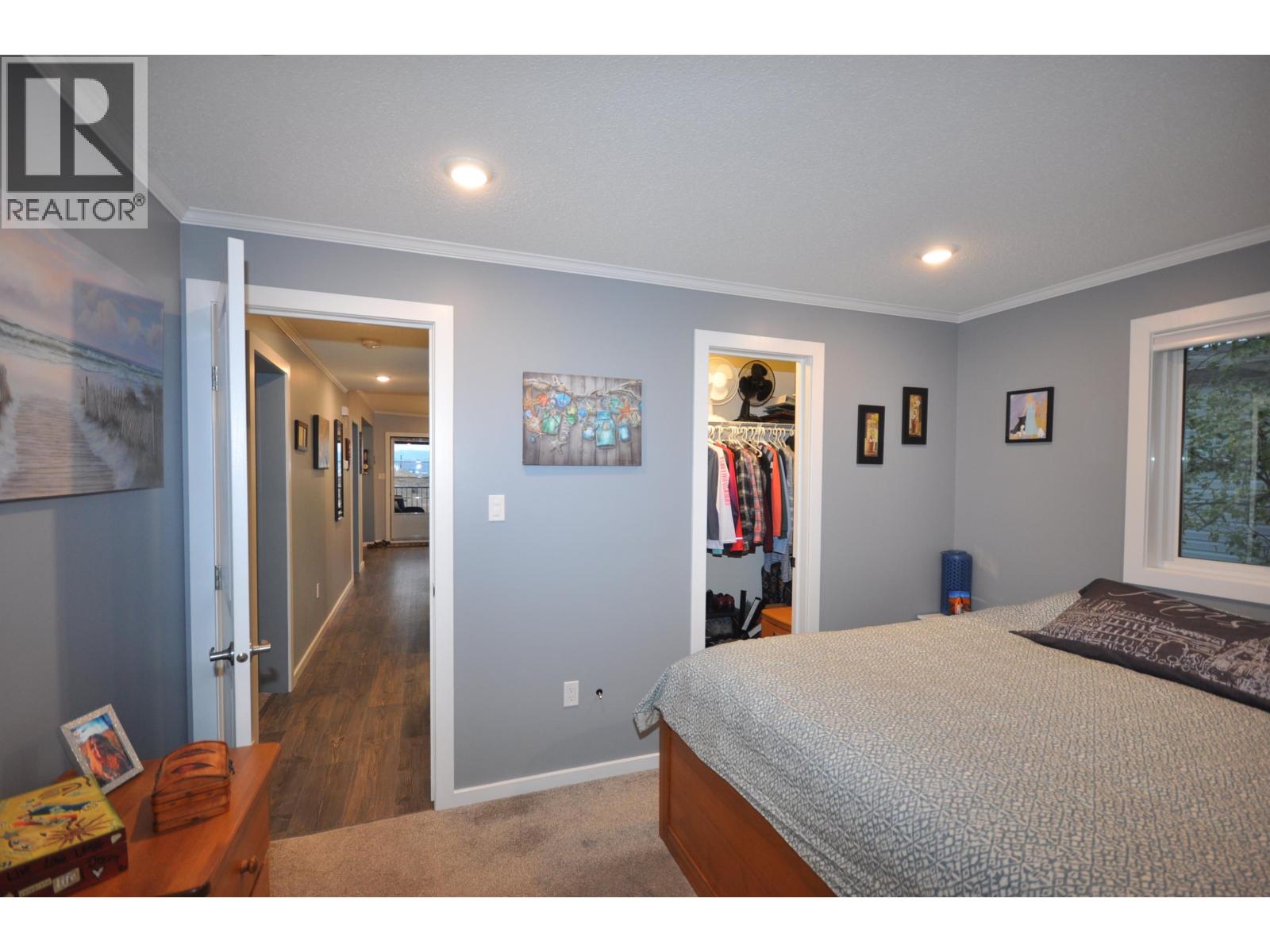 31 4072 LAC LA HACHE STATION ROAD - 21