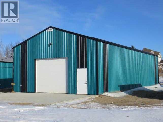 10307 94 Ave., Lac La Biche