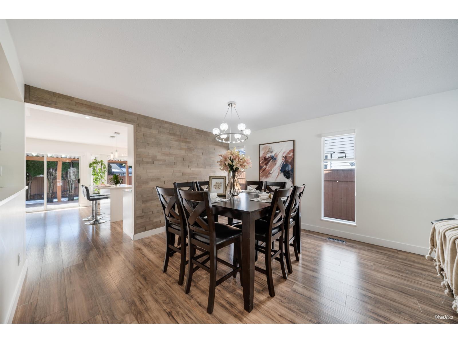 14286 20 AVENUE, Surrey