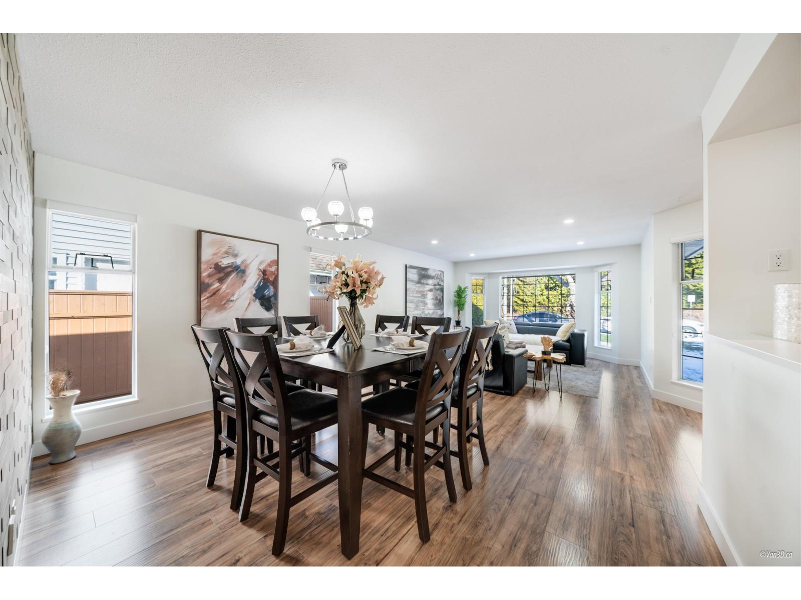 14286 20 AVENUE, Surrey