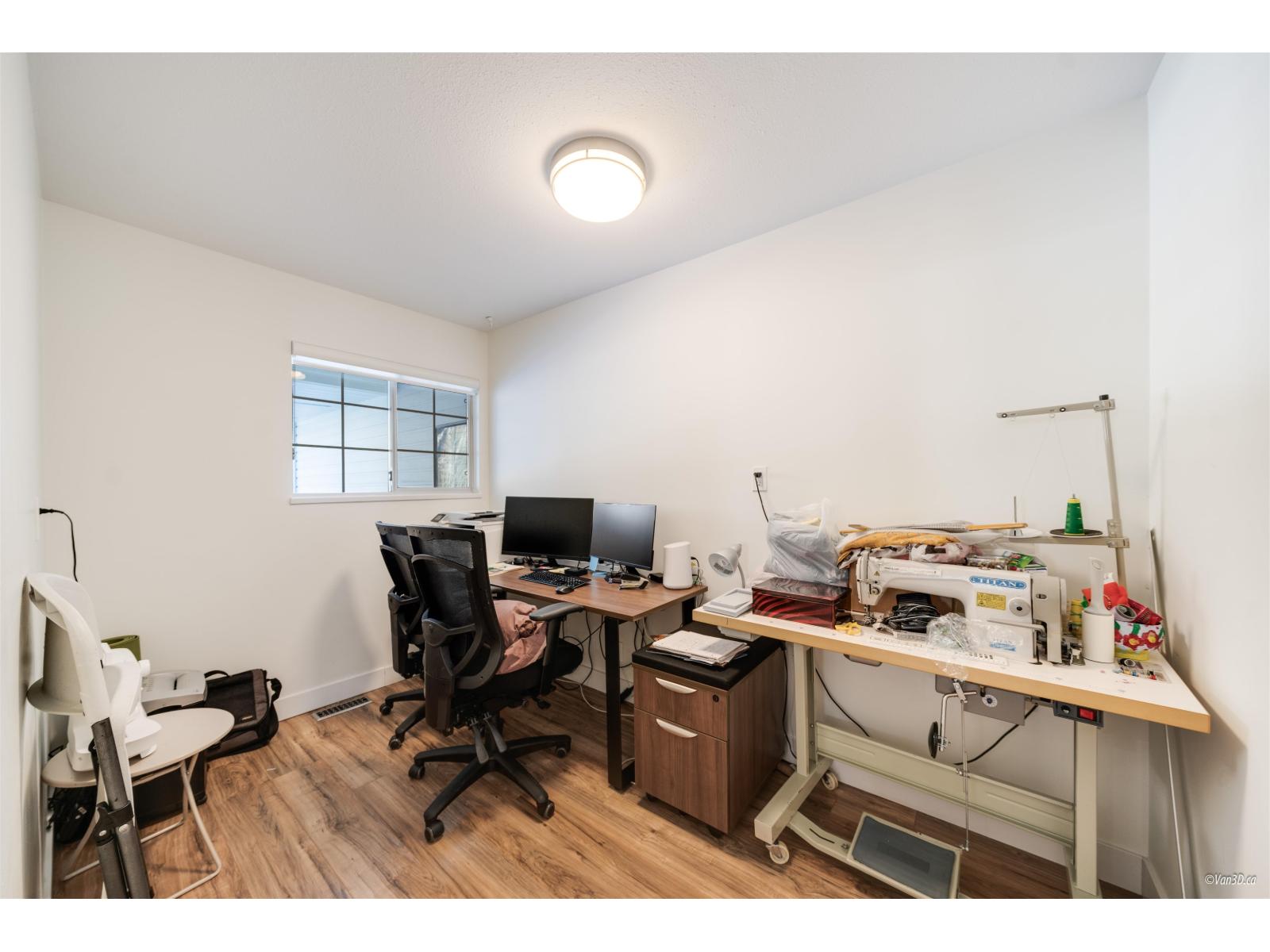 14286 20 AVENUE, Surrey