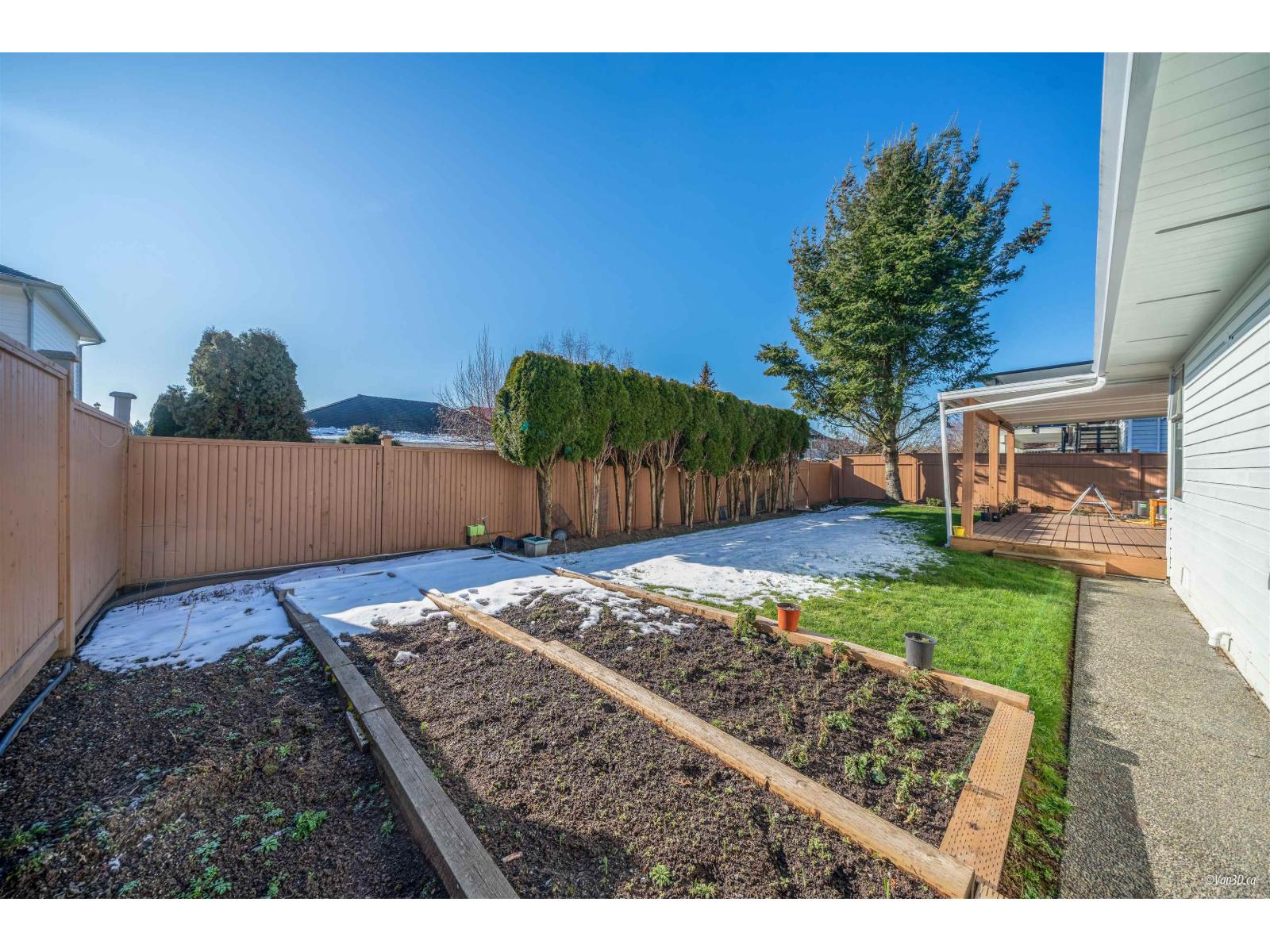 14286 20 AVENUE, Surrey