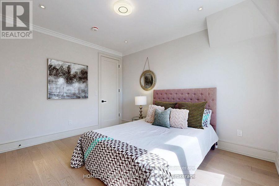 168 GLENVALE BOULEVARD - 25