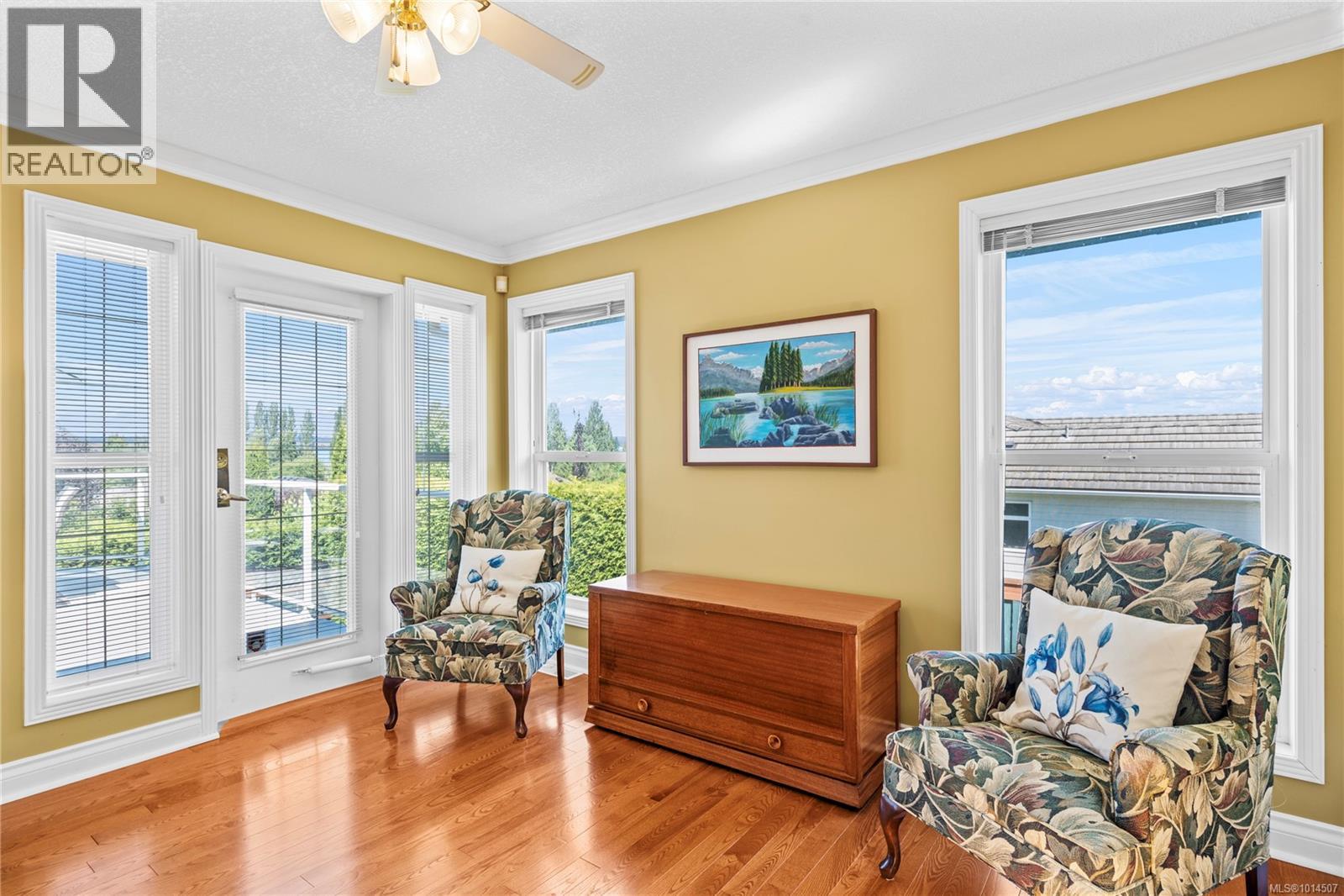 514 Country Club Dr, Qualicum Beach