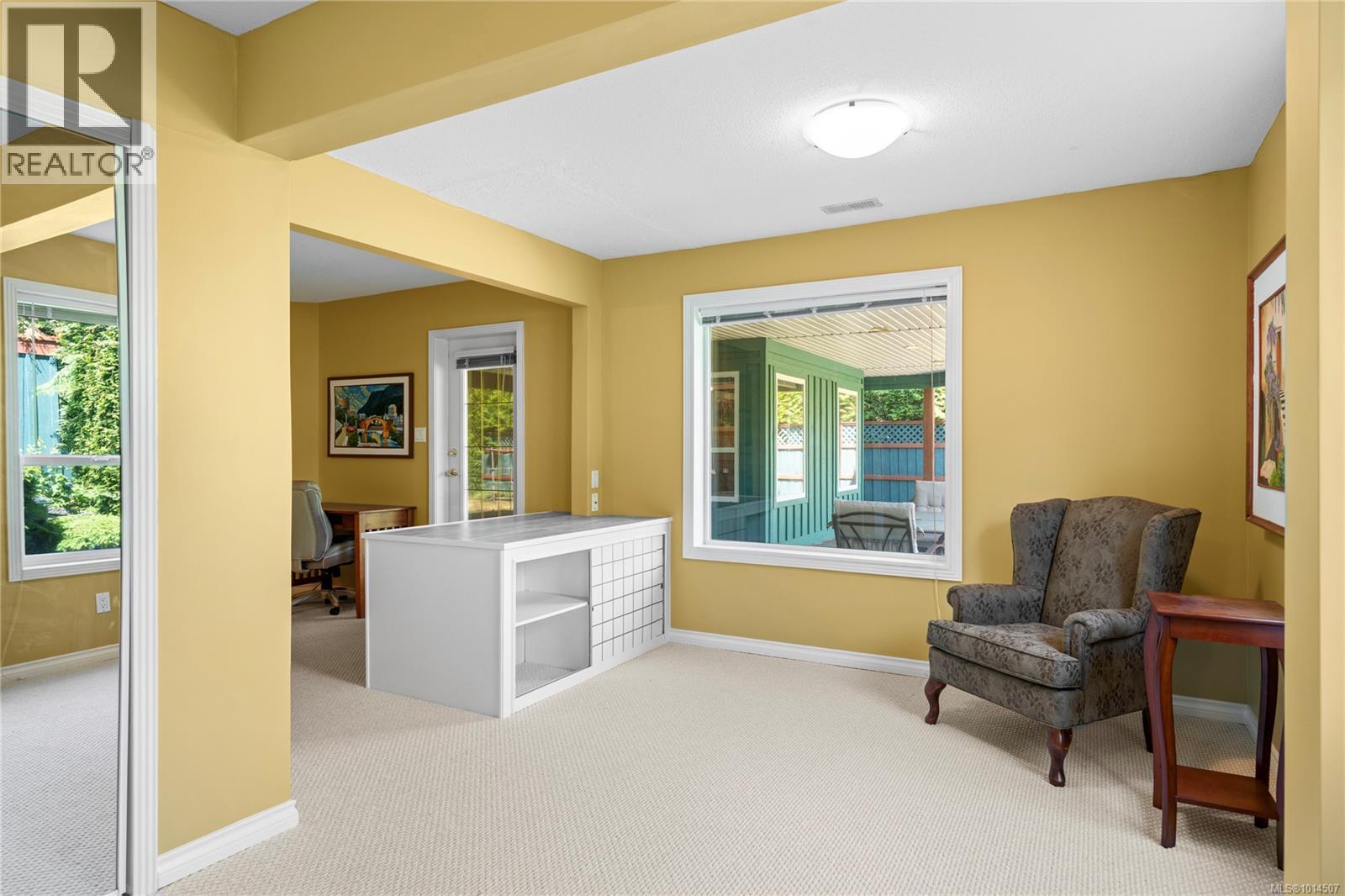 514 Country Club Dr, Qualicum Beach