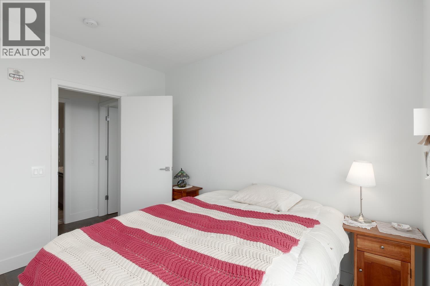 501 2102 W 48TH AVENUE, Vancouver