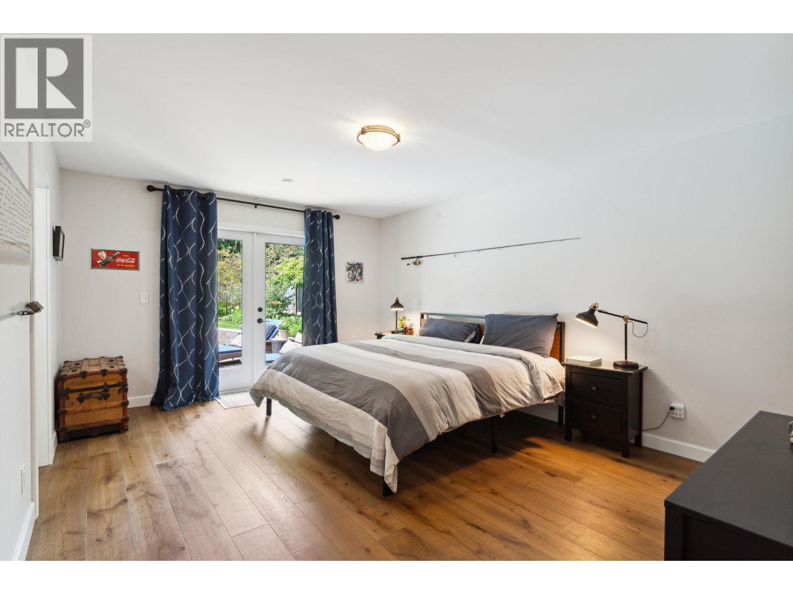 3061 BEWICKE AVENUE, North Vancouver