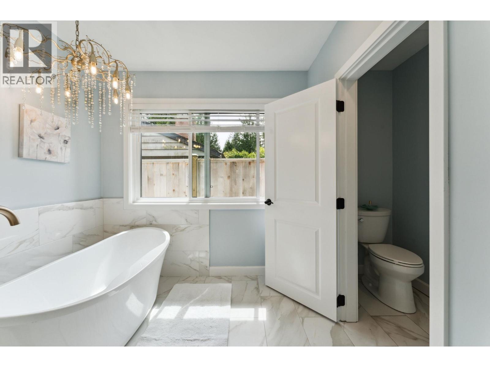 3061 BEWICKE AVENUE, North Vancouver