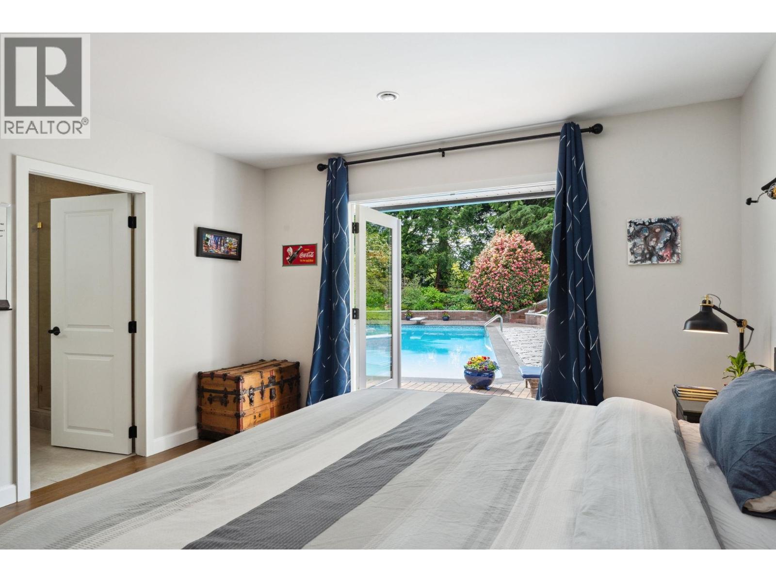 3061 BEWICKE AVENUE, North Vancouver