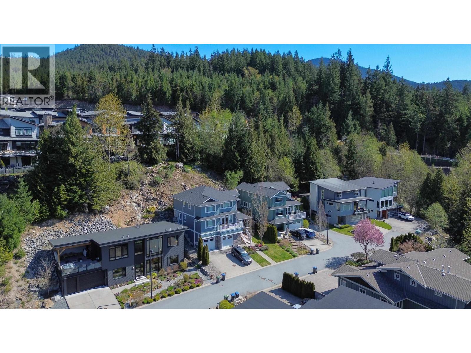 41160 ROCKRIDGE PLACE, Squamish