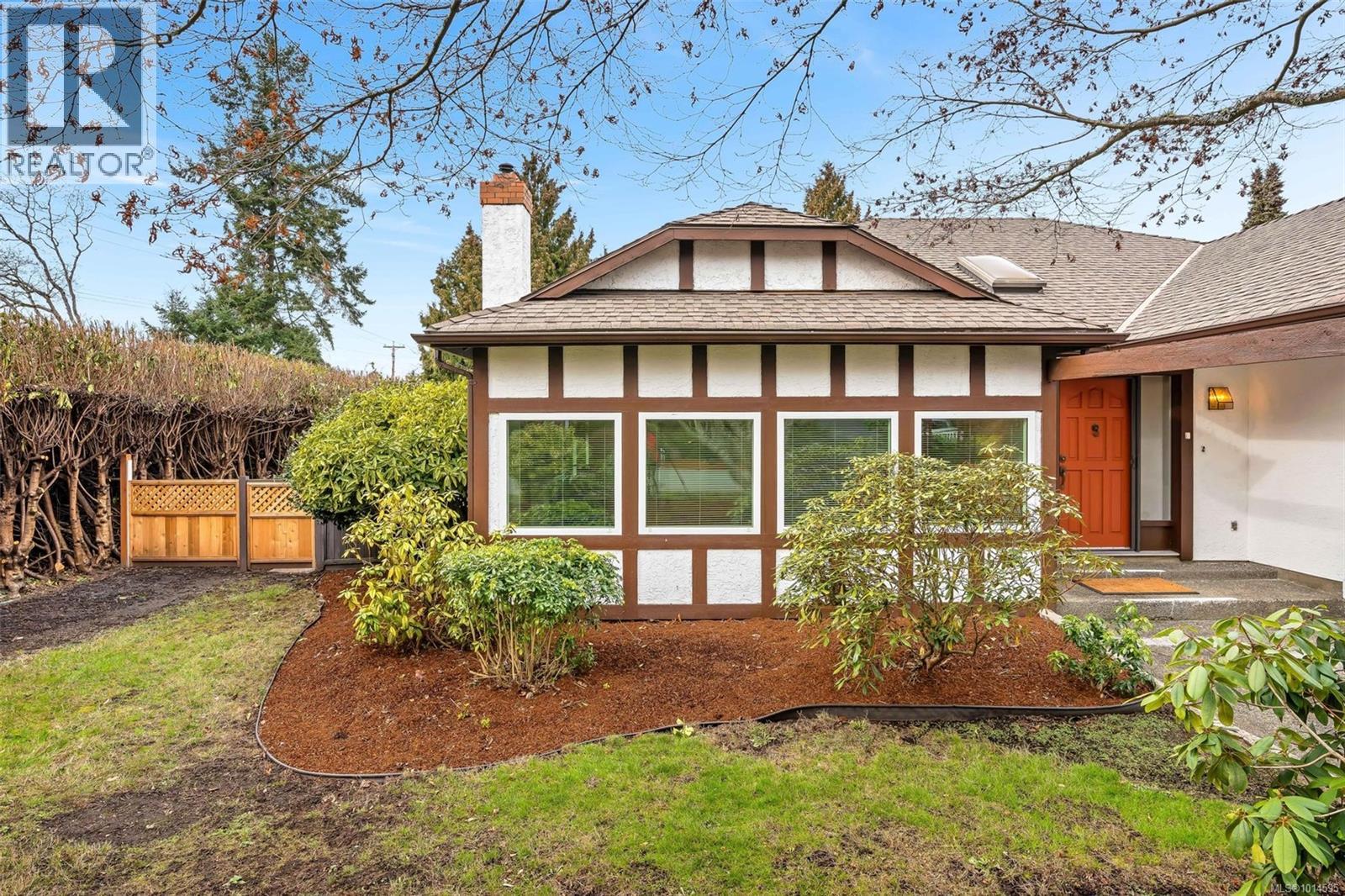  3950 Burchett Place, Saanich