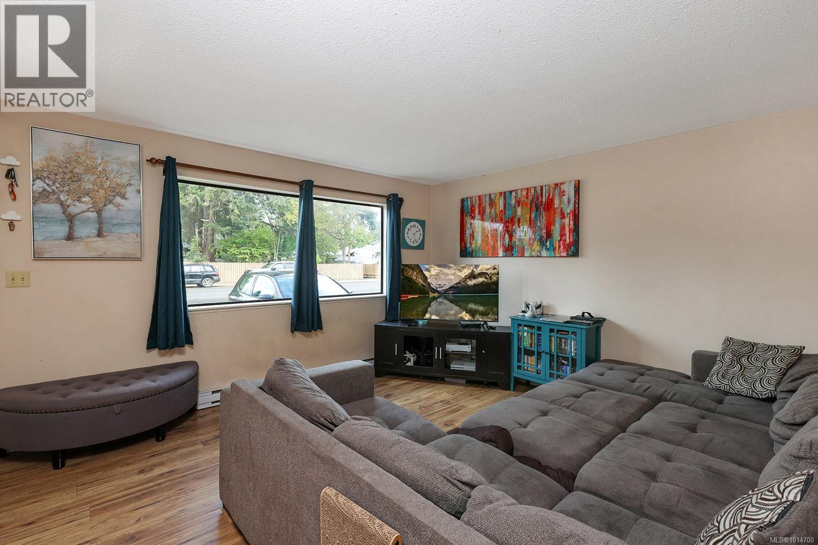 1170 14th St, Courtenay