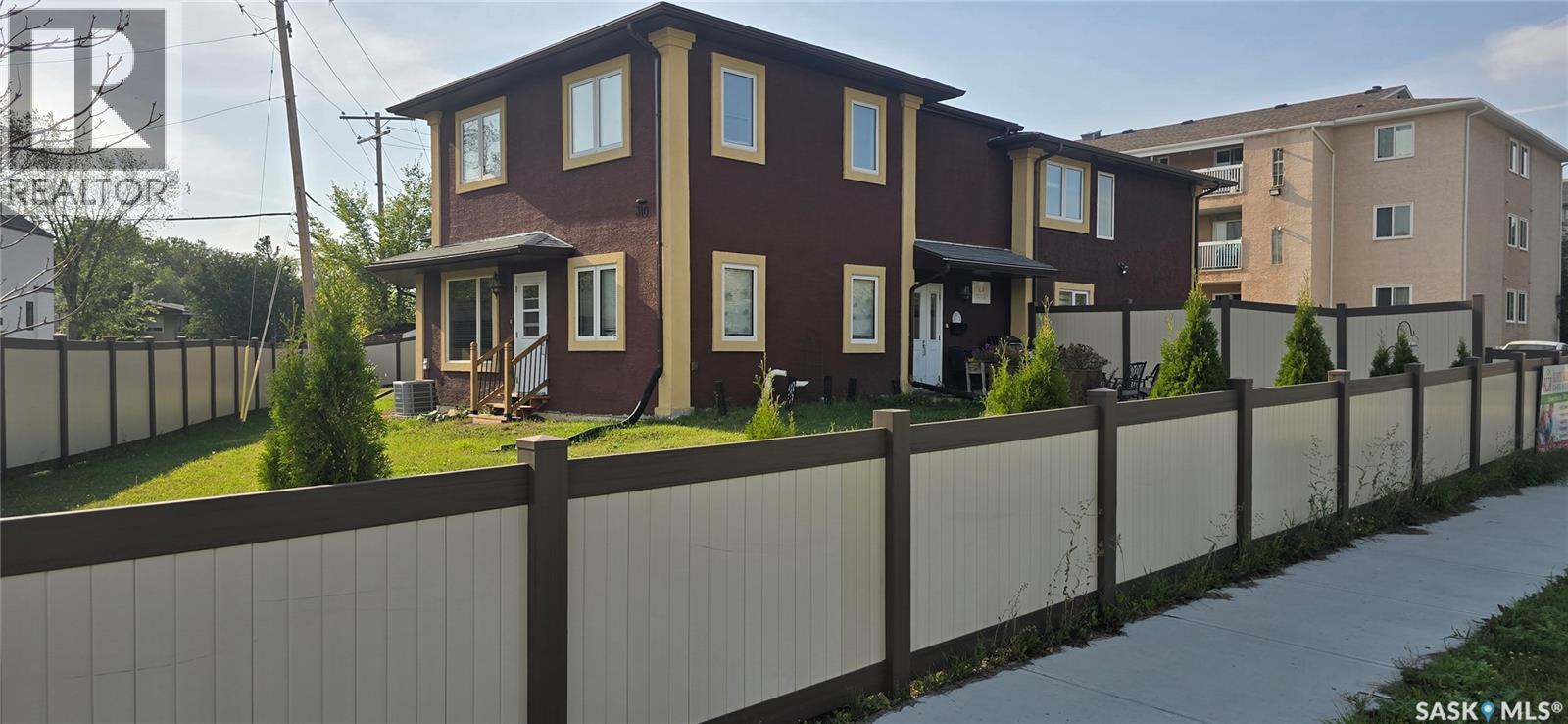 310 18th AVENUE E - Photo 2 of 3, Regina, Saskatchewan