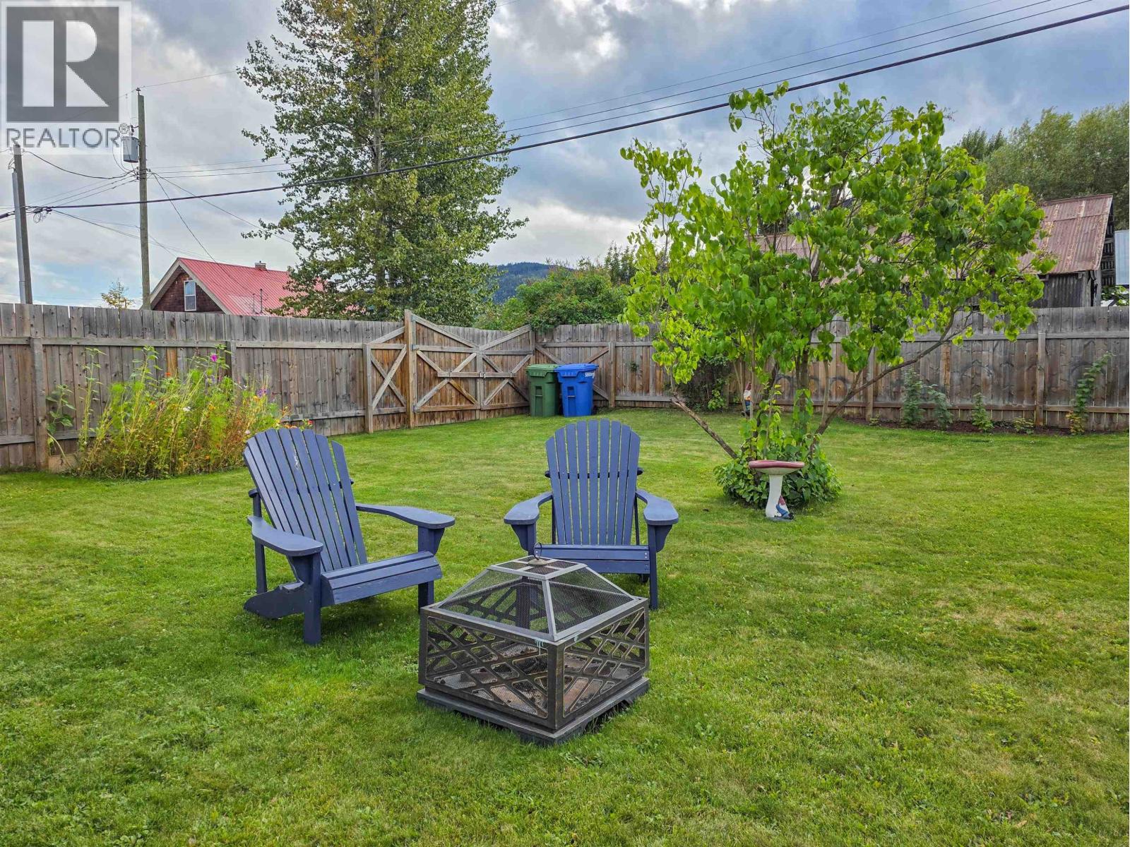 3883 3RD Avenue, Smithers