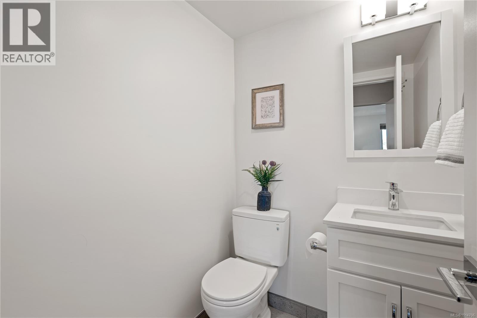 503 1148 Goodwin Street, Oak Bay