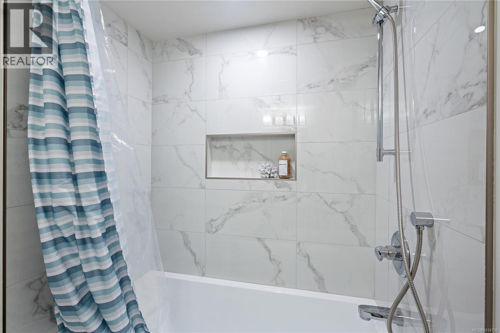 503 1148 Goodwin Street, Oak Bay