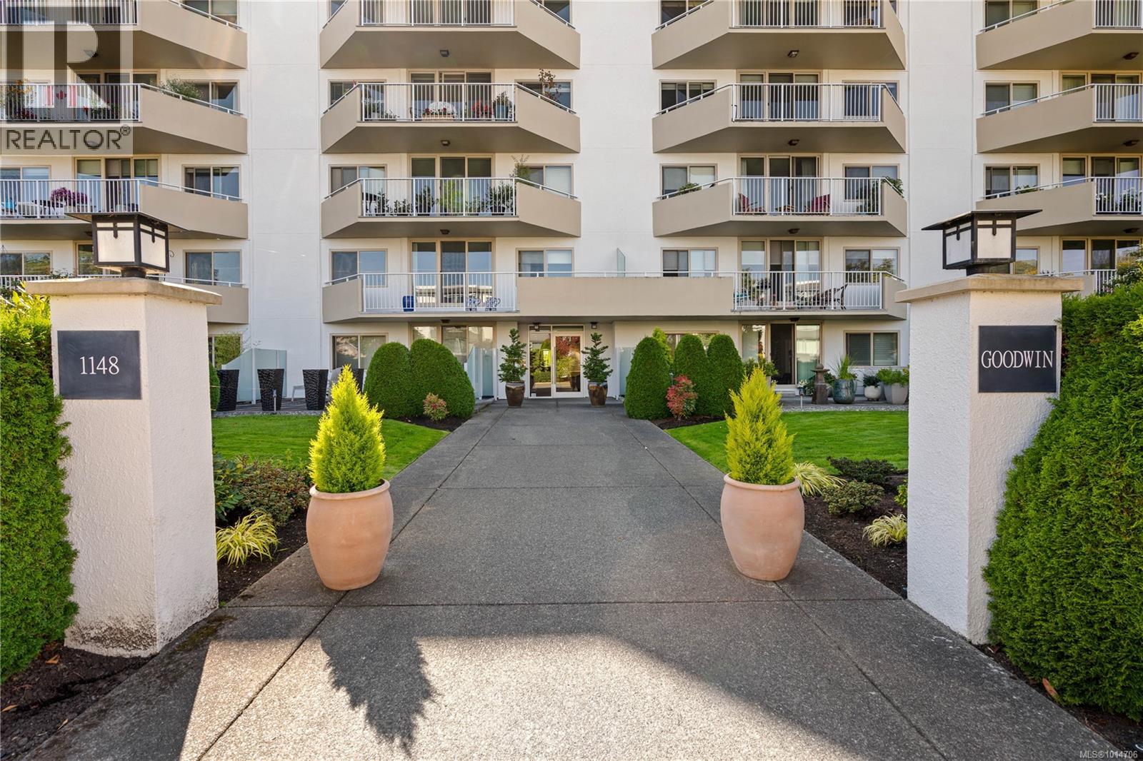 503 1148 Goodwin Street, Oak Bay