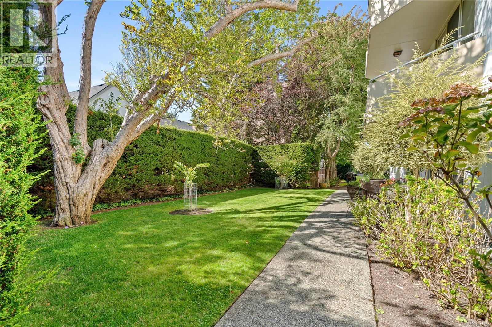503 1148 Goodwin Street, Oak Bay