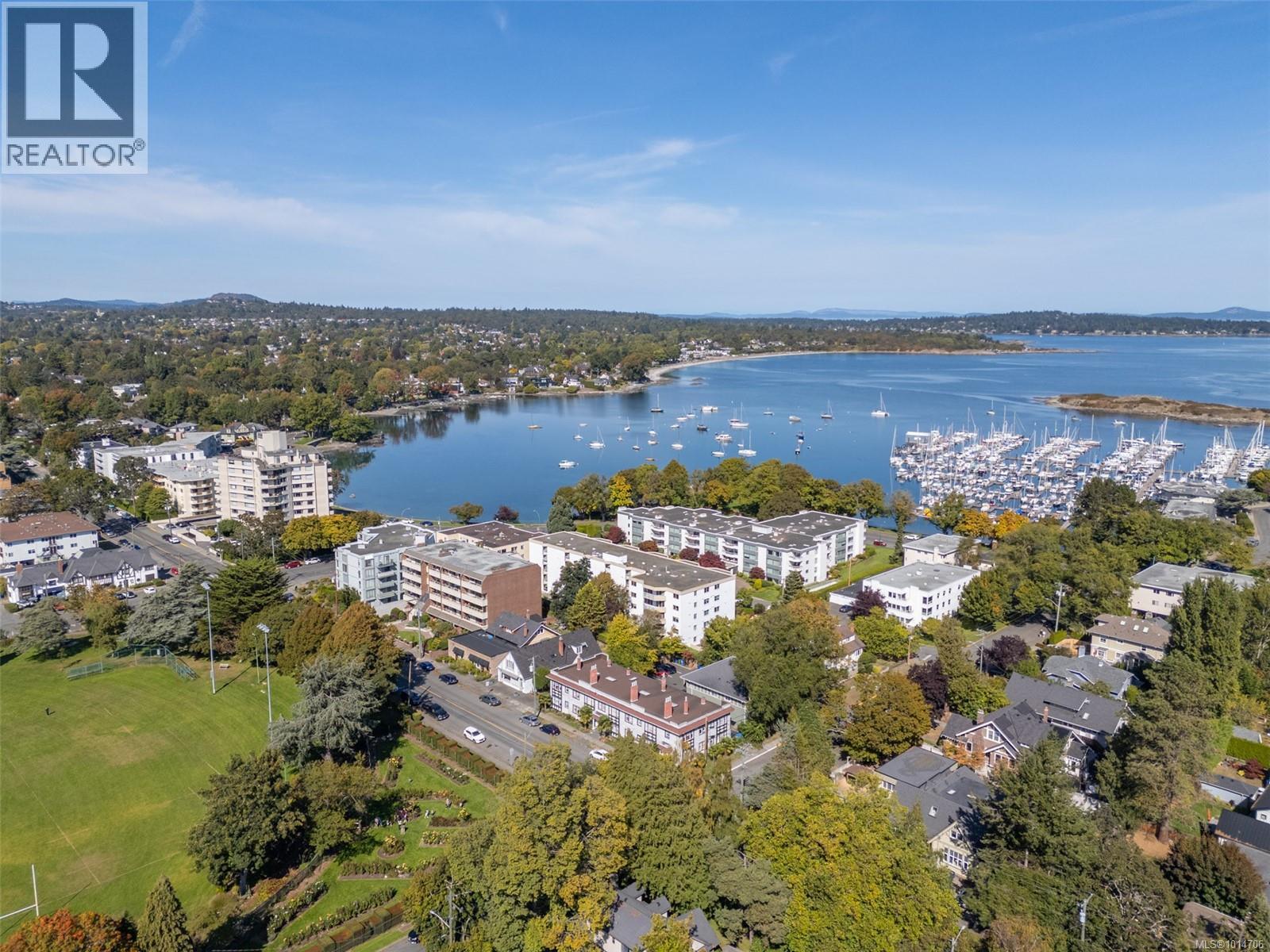 503 1148 Goodwin Street, Oak Bay