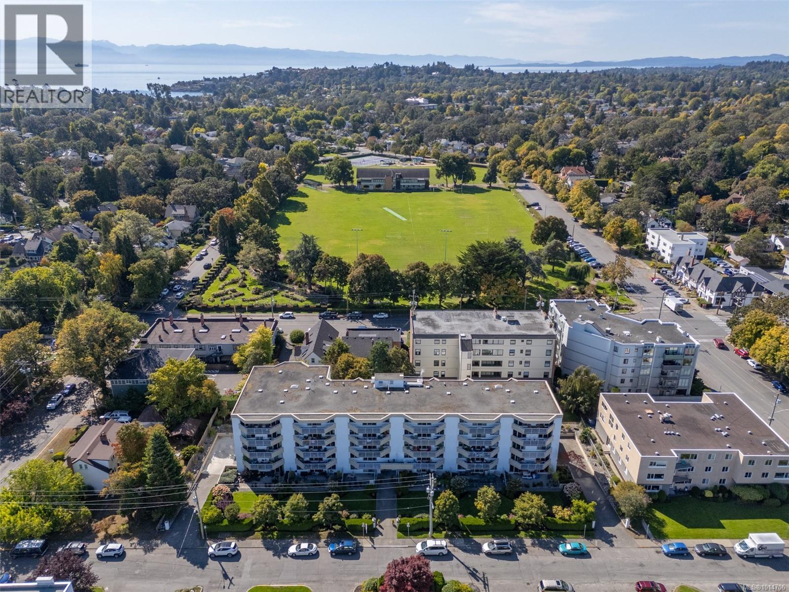 503 1148 Goodwin Street, Oak Bay