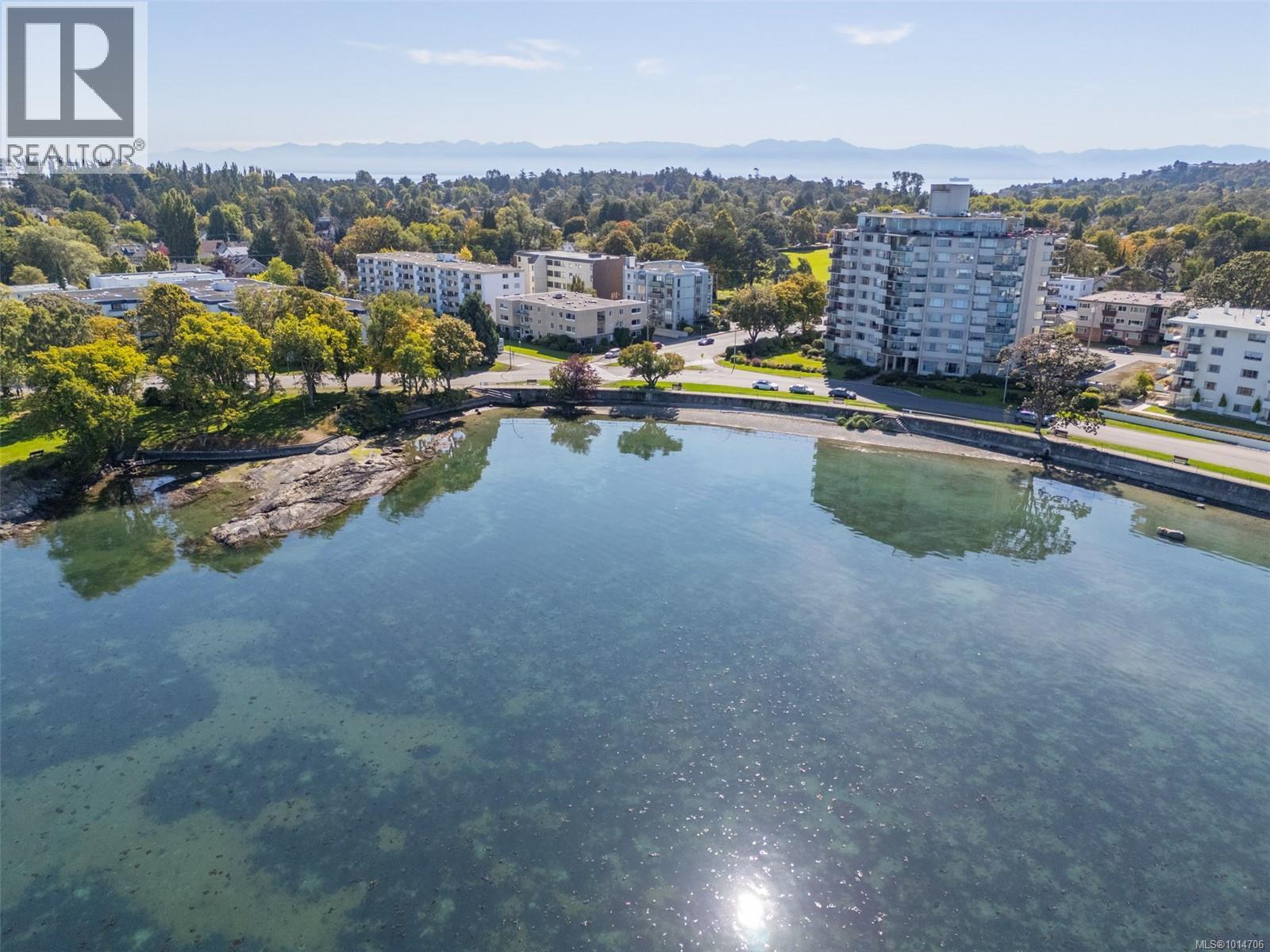 503 1148 Goodwin Street, Oak Bay