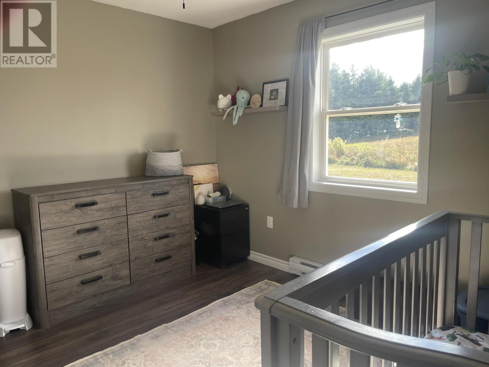 35 Harbour Road - 12