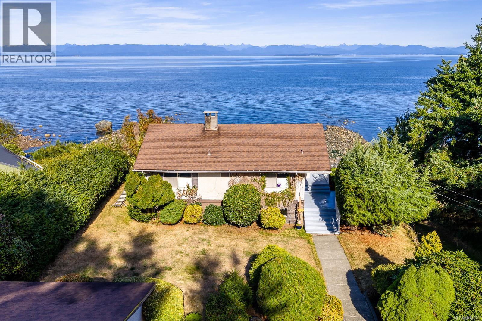 2332 Seabank Rd, Courtenay