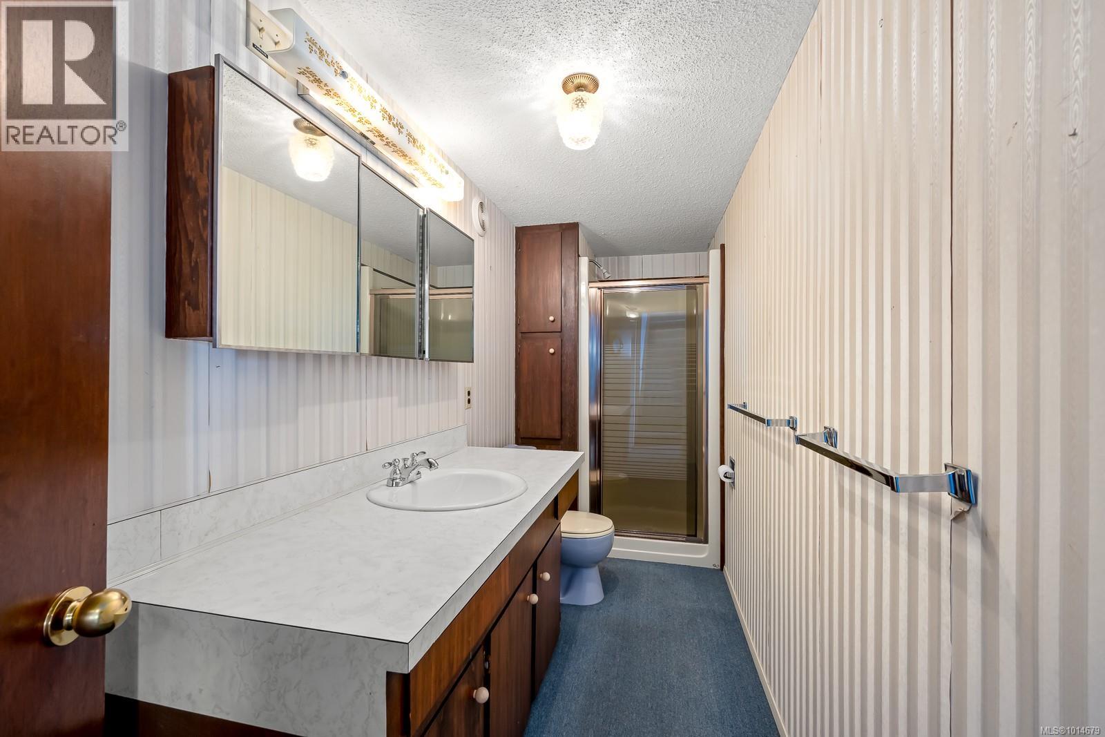 2332 Seabank Rd, Courtenay