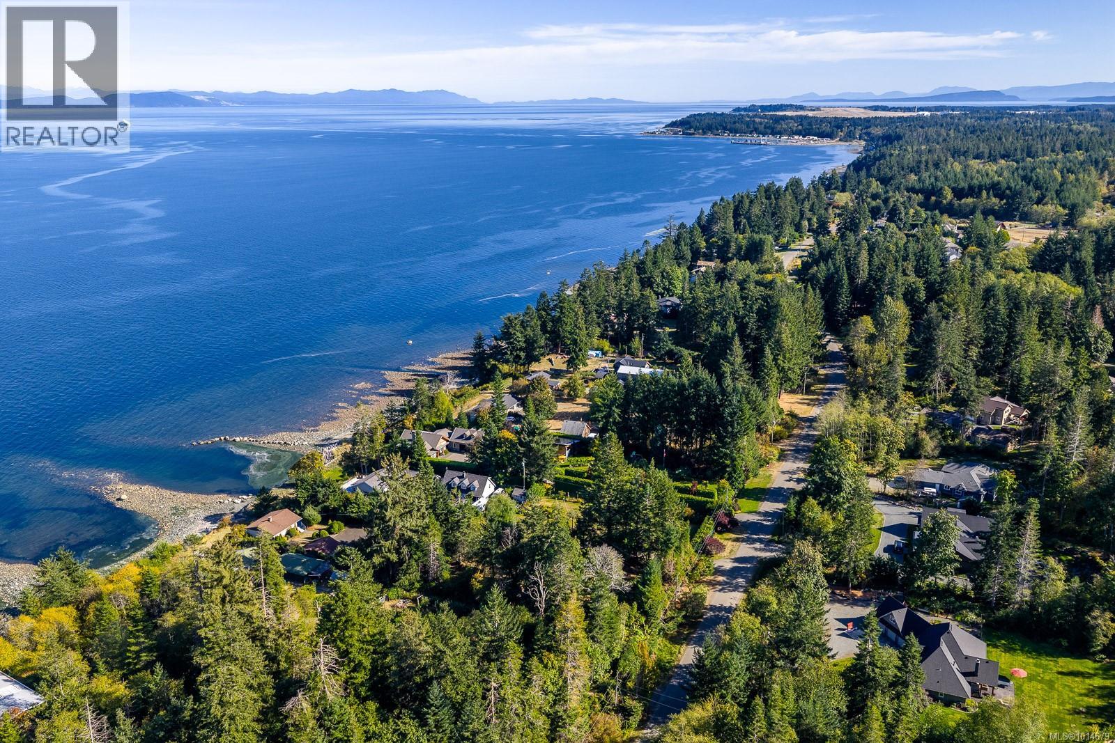 2332 Seabank Rd, Courtenay