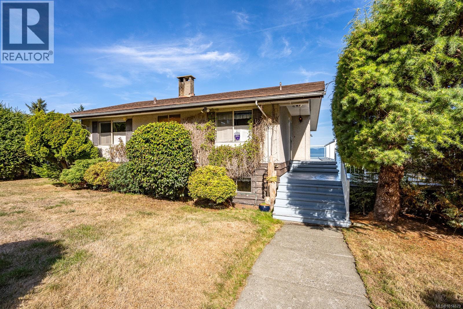2332 Seabank Rd, Courtenay