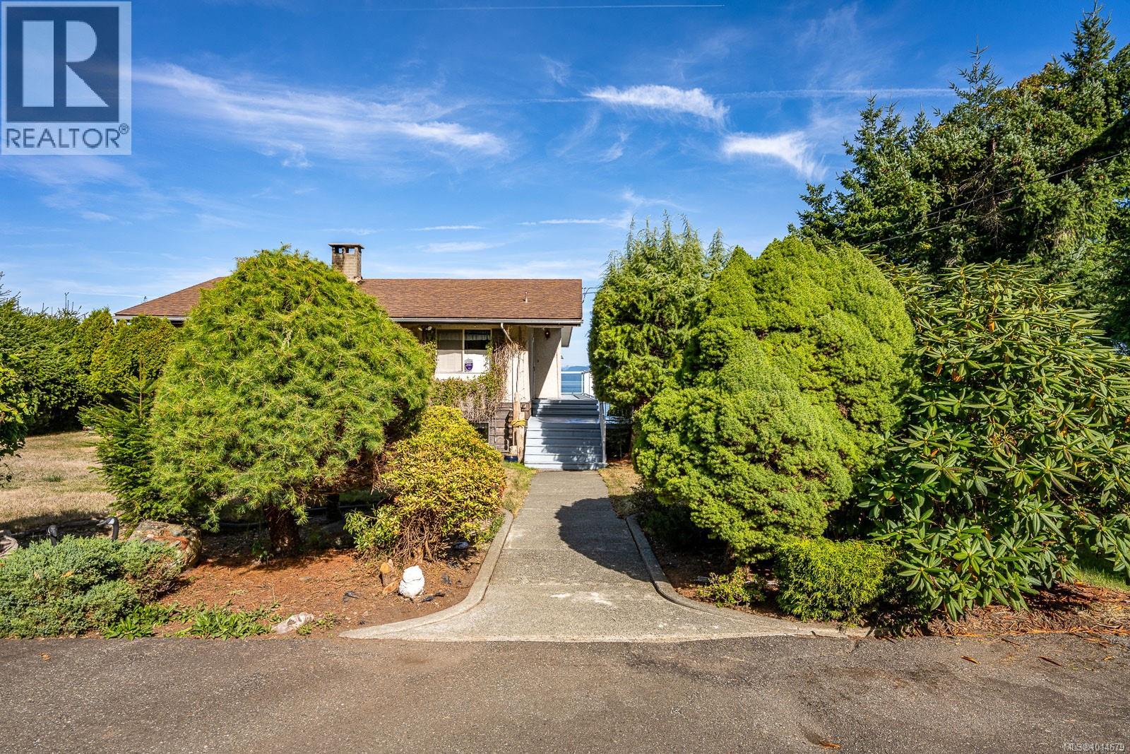 2332 Seabank Rd, Courtenay