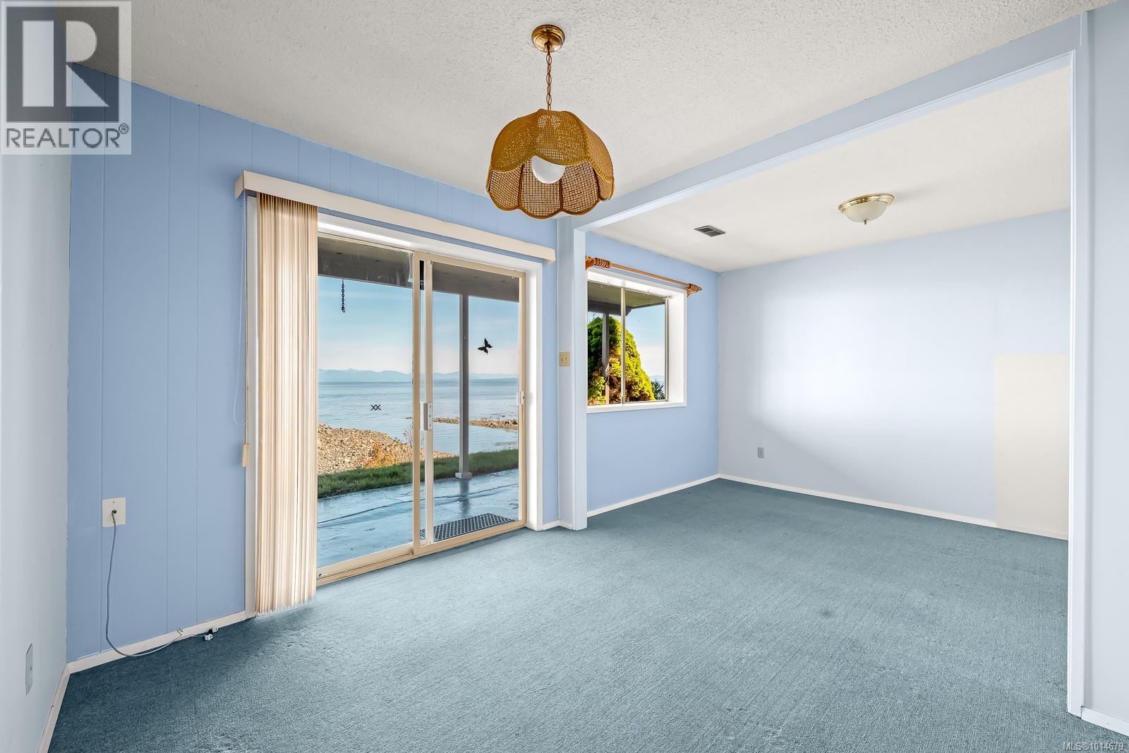2332 Seabank Rd, Courtenay