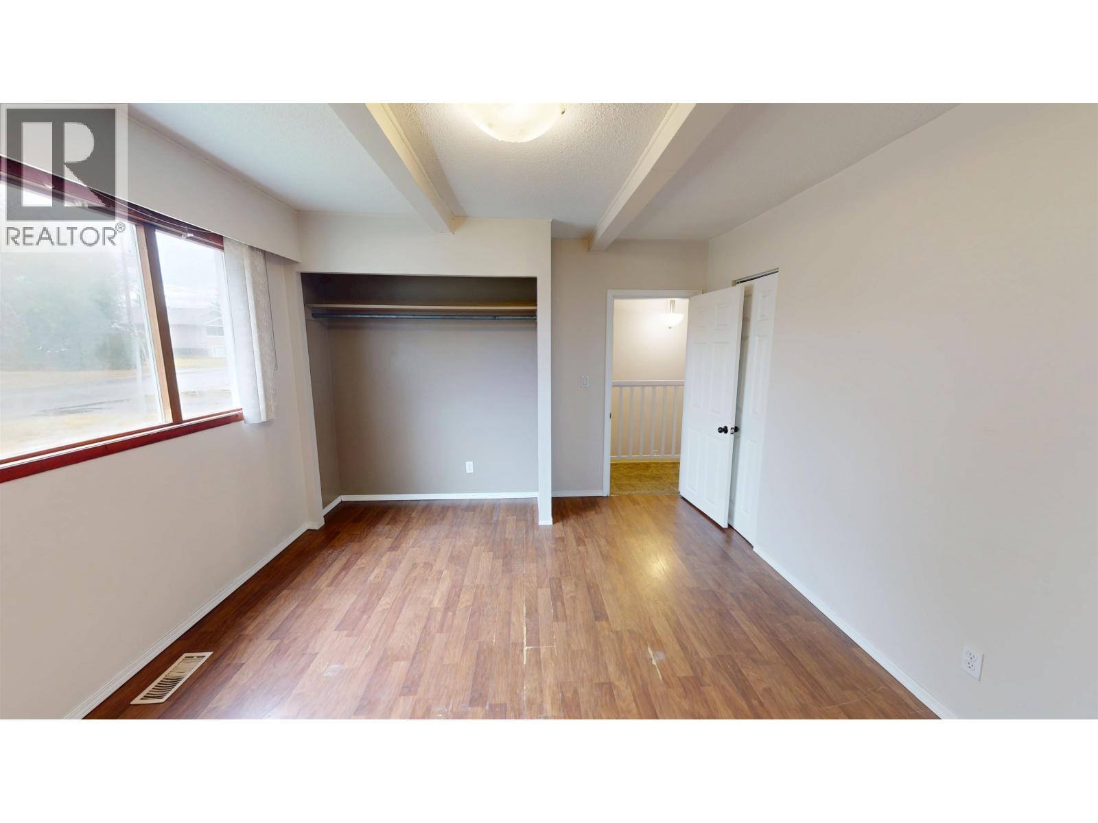 466 WINDER STREET, Quesnel