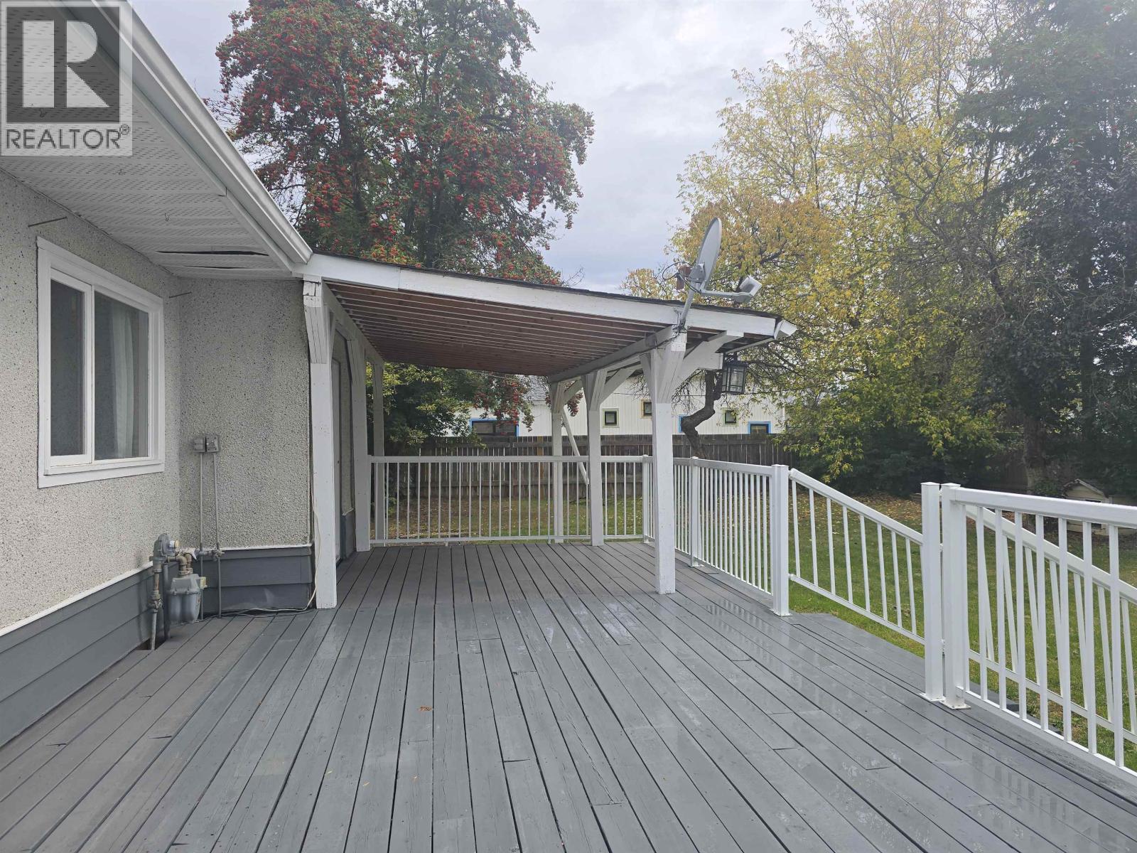 466 WINDER STREET, Quesnel