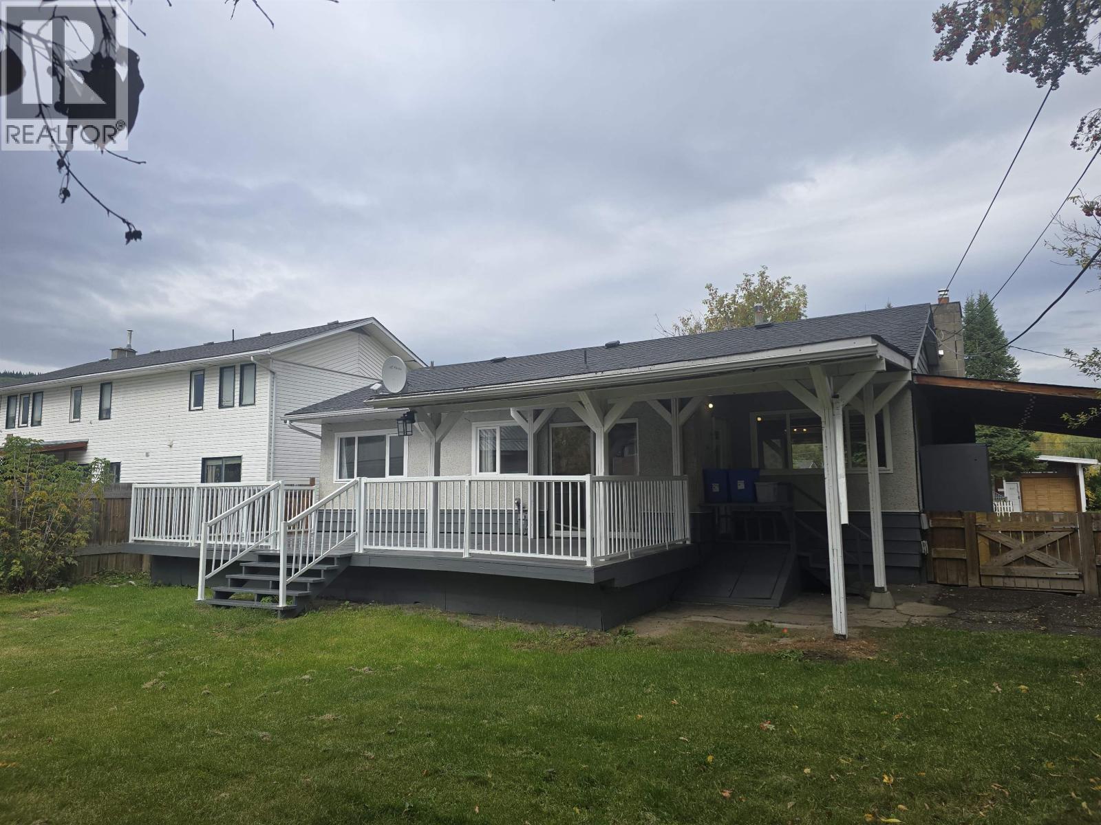 466 WINDER STREET, Quesnel