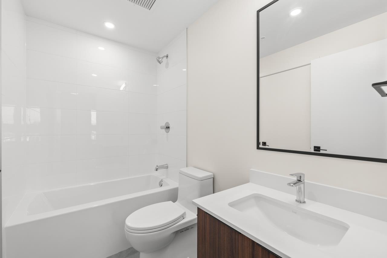 A314 7980 206A STREET, Langley