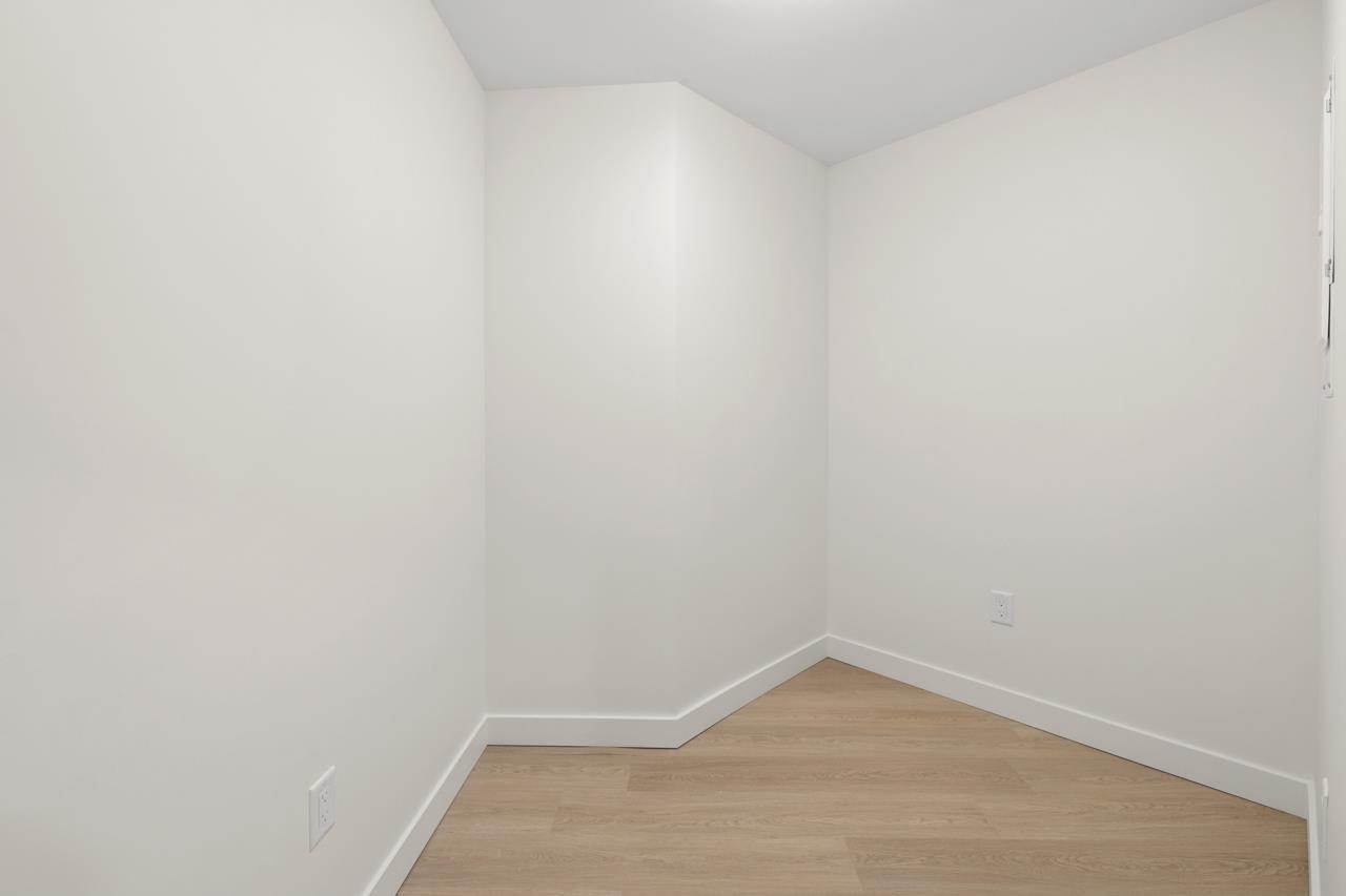 A314 7980 206A STREET, Langley