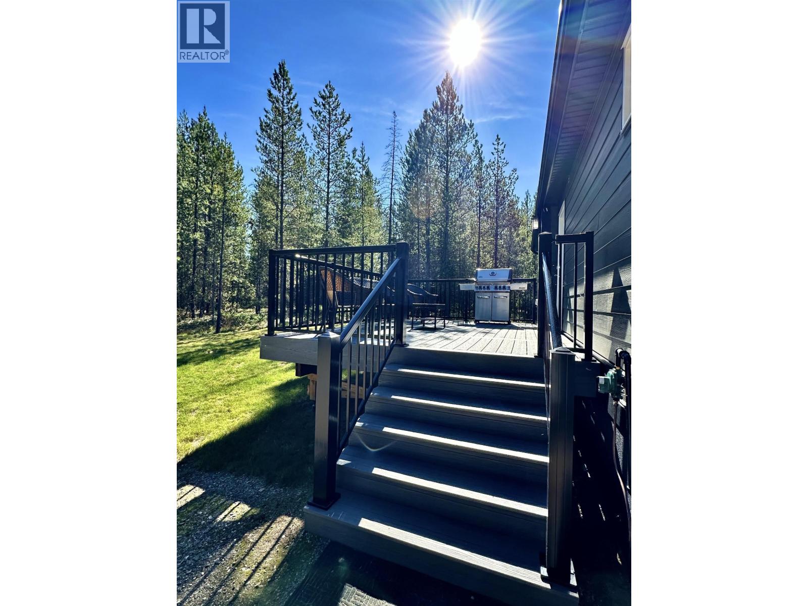 11975 BLACKMAN ROAD, Valemount