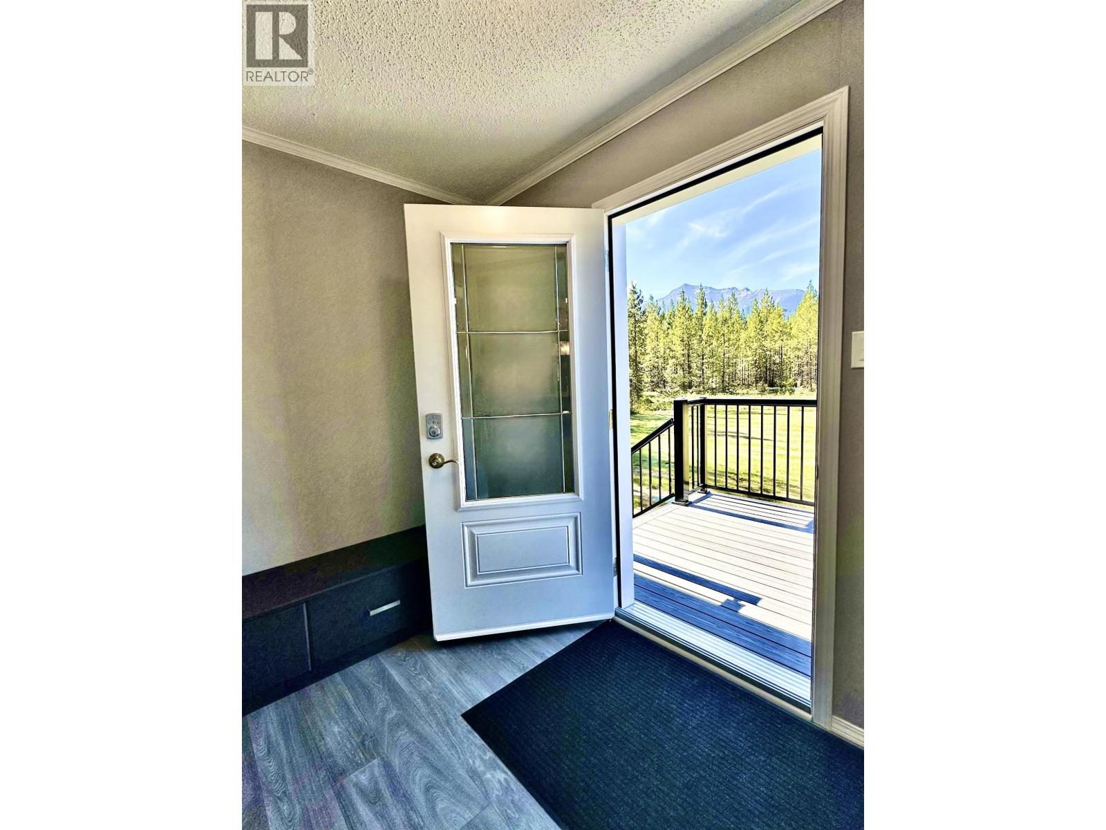 11975 BLACKMAN ROAD, Valemount