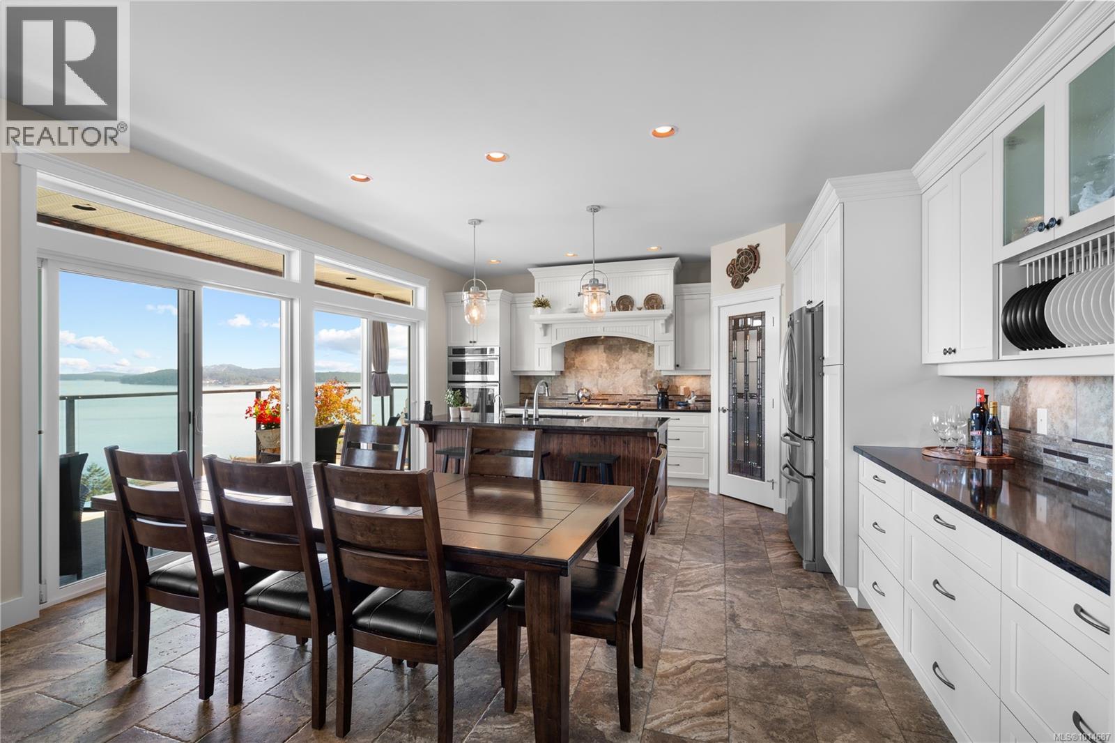 412 Seaview Pl, Cobble Hill