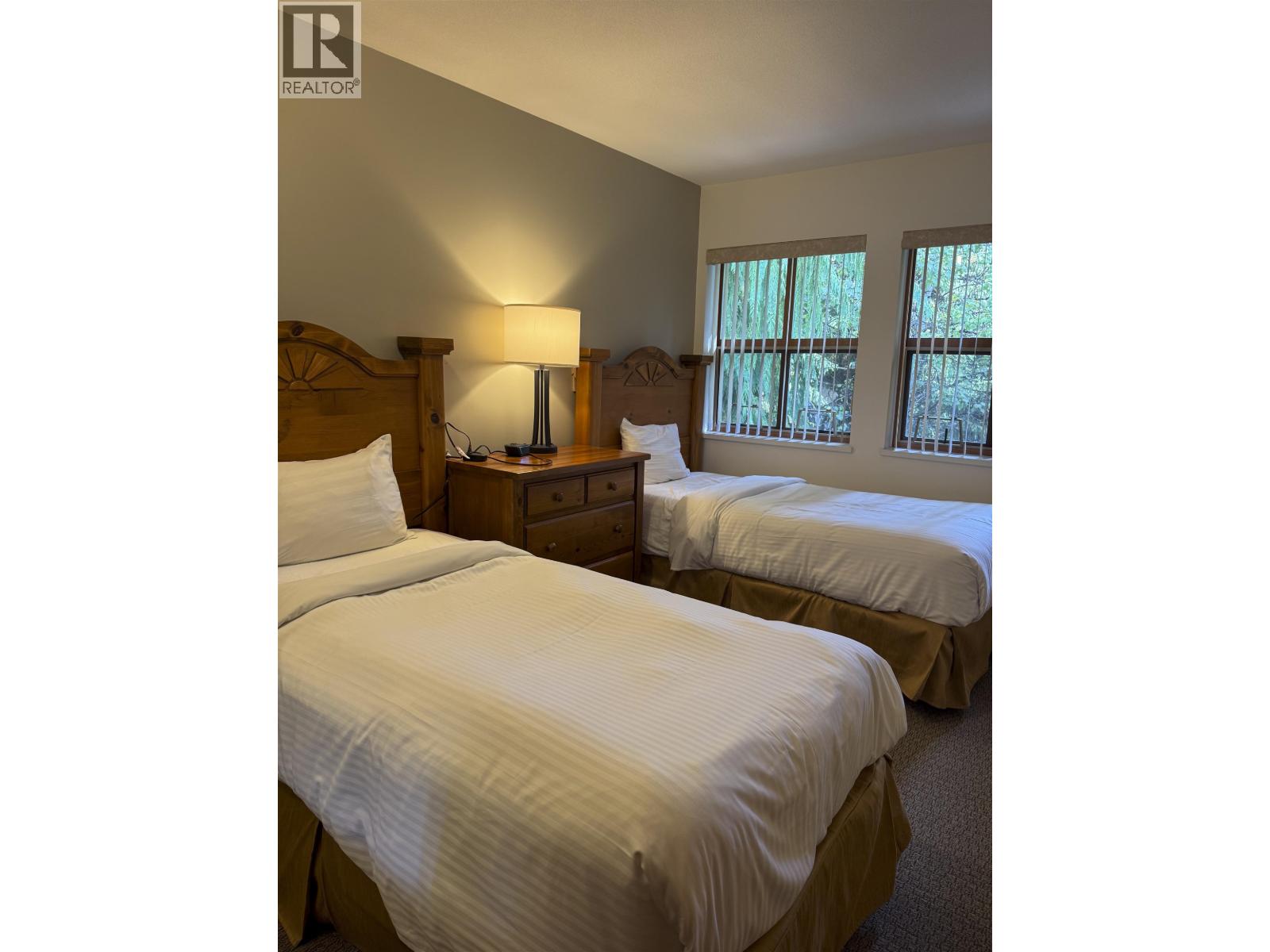 House in Whistler - Image 13